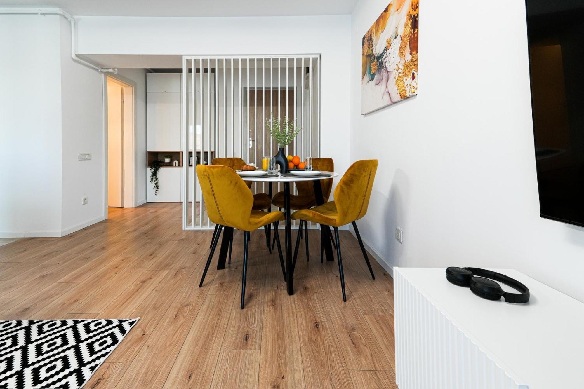 Sandra - Park-View Apt With Balcony & Parking Boekarest Buitenkant foto
