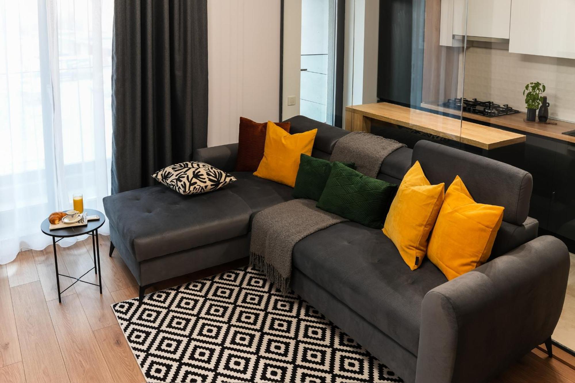Sandra - Park-View Apt With Balcony & Parking Boekarest Buitenkant foto